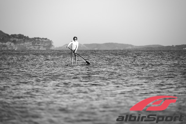 SUP y surf: Practica deportes de agua en El Albir