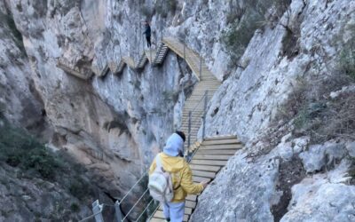 La pasarela de Relleu amplia su longitud: Ruta de altura en Alicante para el fin de semana (no apta para personas con vértigo)